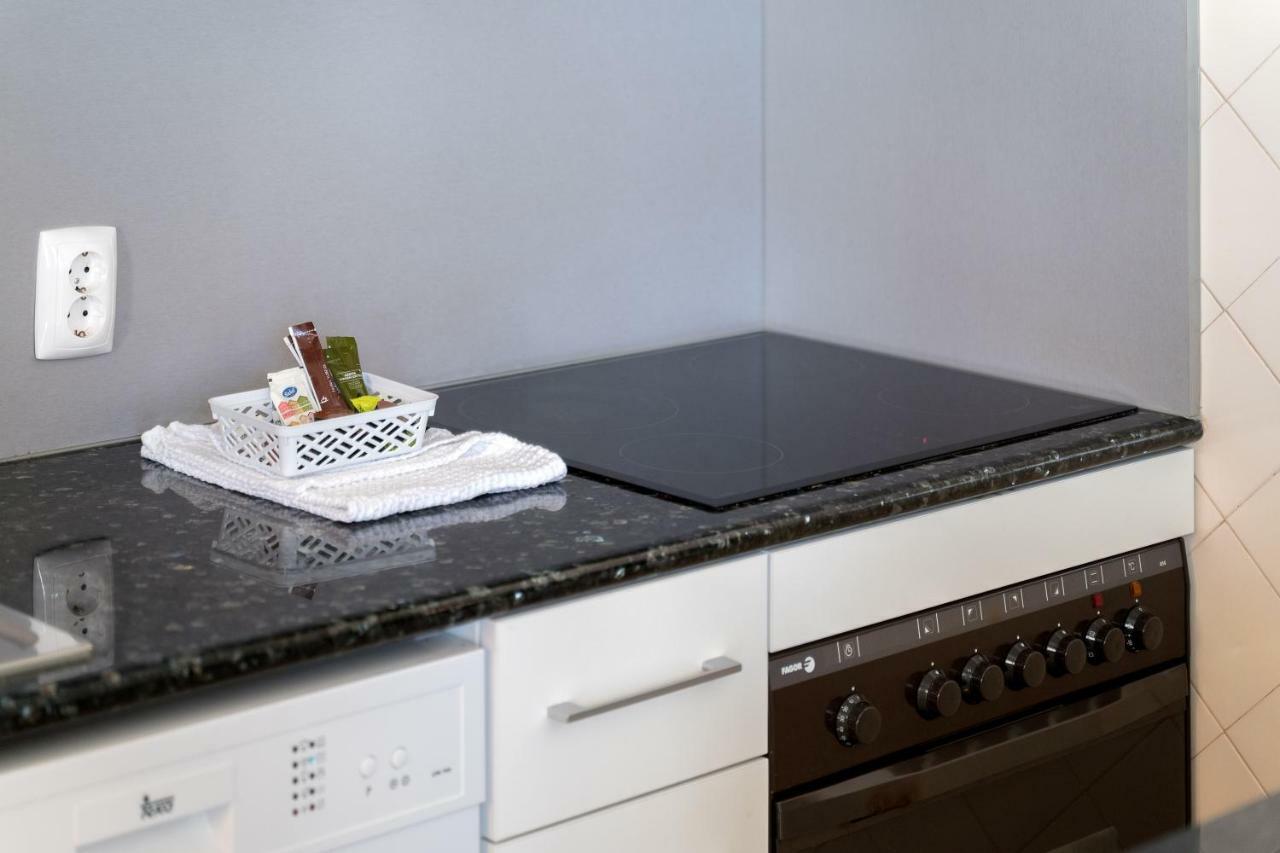 Al - R&R Vilamoura Flat, City Center Apartment Ngoại thất bức ảnh